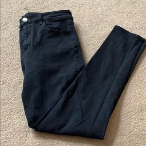 High rise Americans eagle  jeans. Size 10 long.